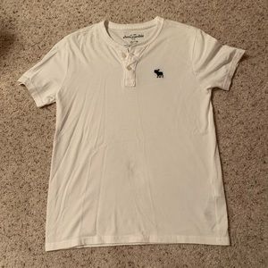 Abercrombie T Shirt